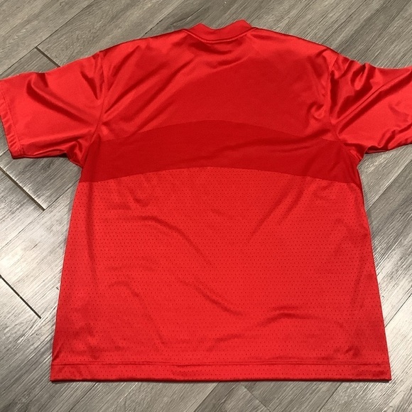 Nike Golf Vintage Red Vented Short Sleeve Athletic Shirt size L - Picture 10 of 13
